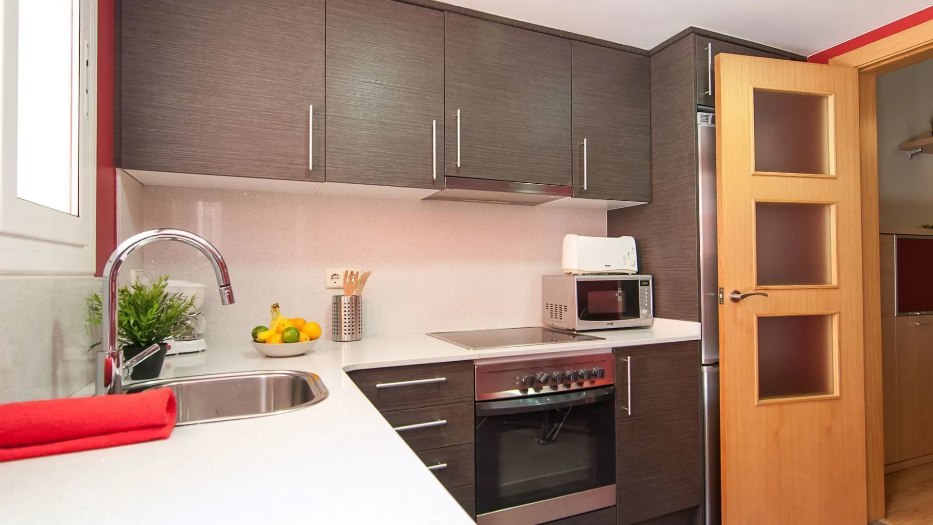 Bbarcelona Sagrada Familia Terrace Flats Apartment